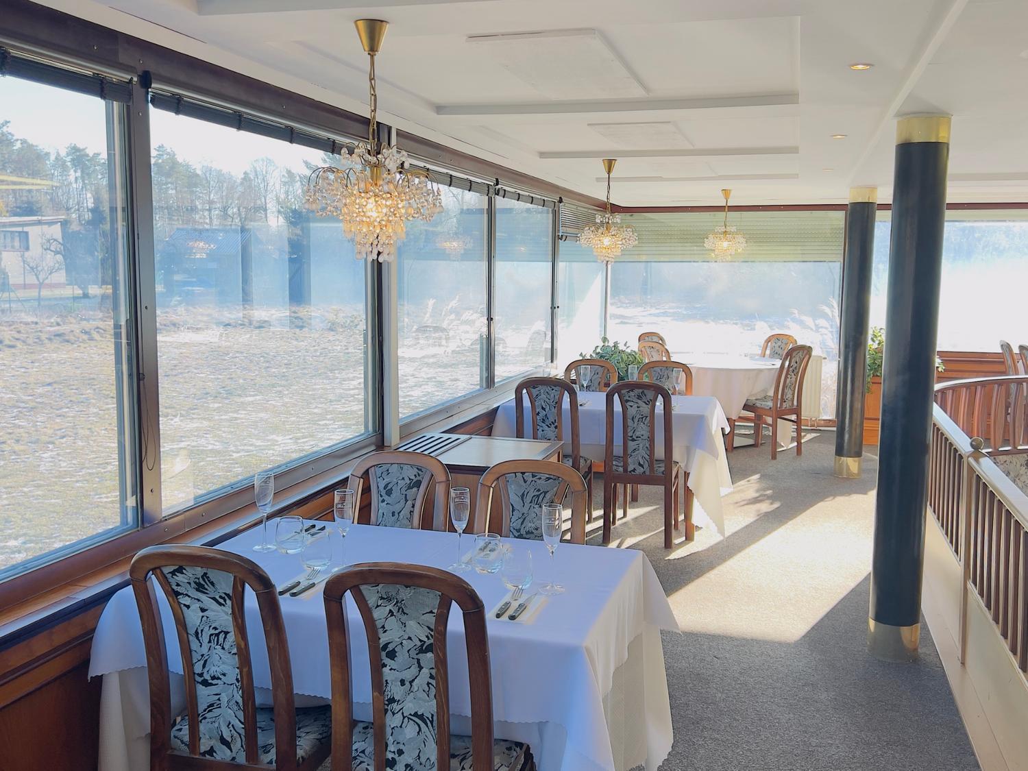 Hotel Sloup Sobeslav Bagian luar foto
