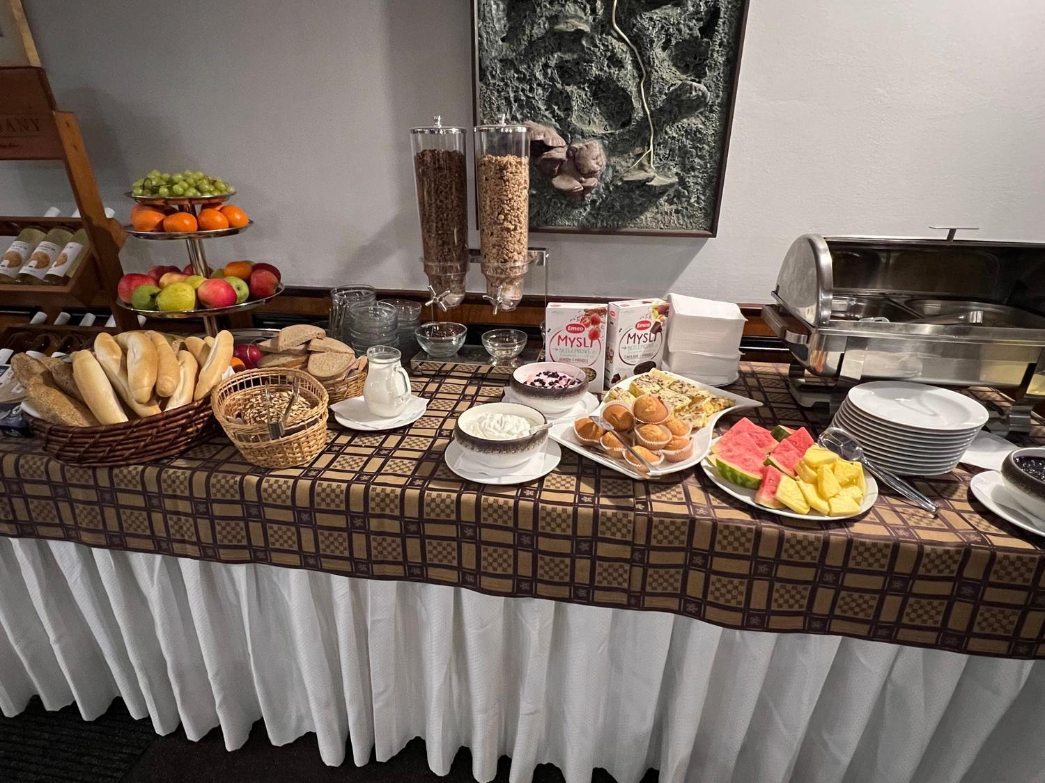 Hotel Sloup Sobeslav Bagian luar foto